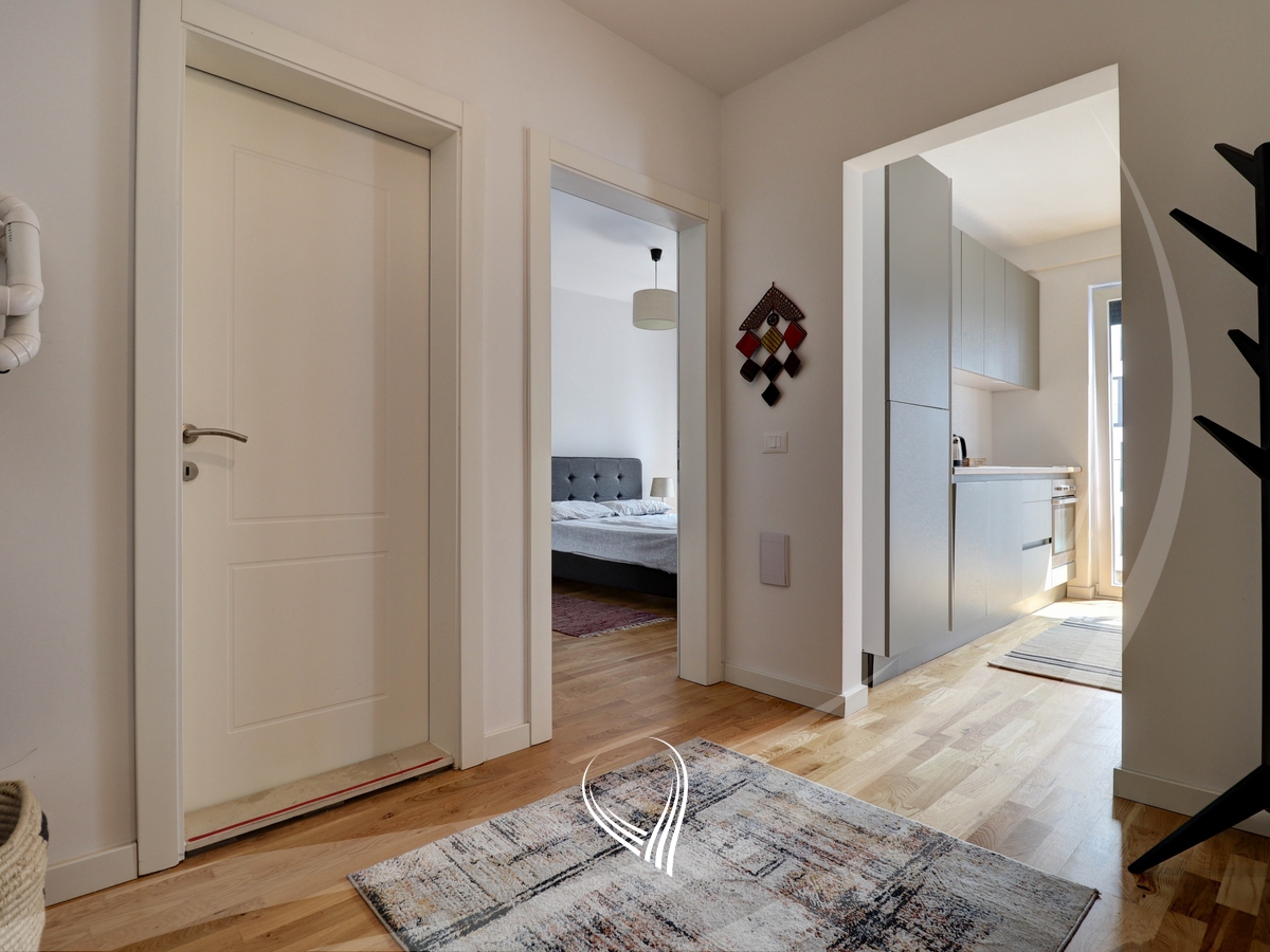 Banesë me 1 dhomë gjumi në shitje në lagjen Velania - Puhiza 3 5