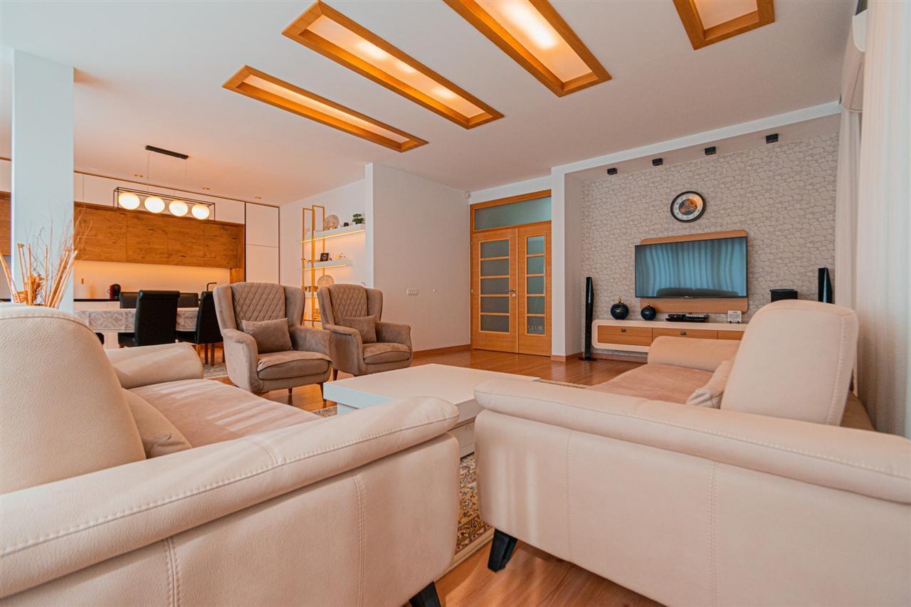 Banese me qera në Aktash 2