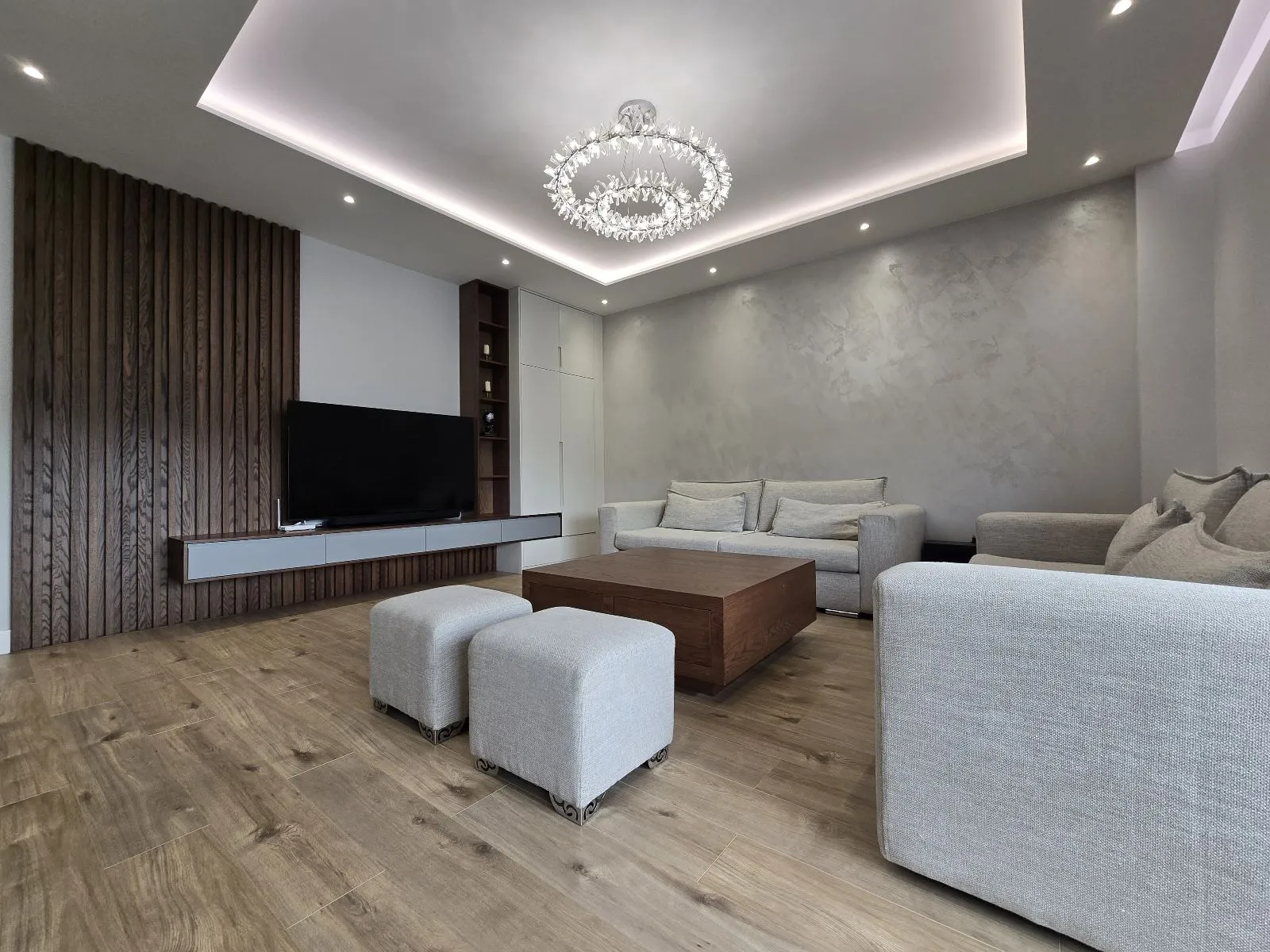 Apartament me qera 2