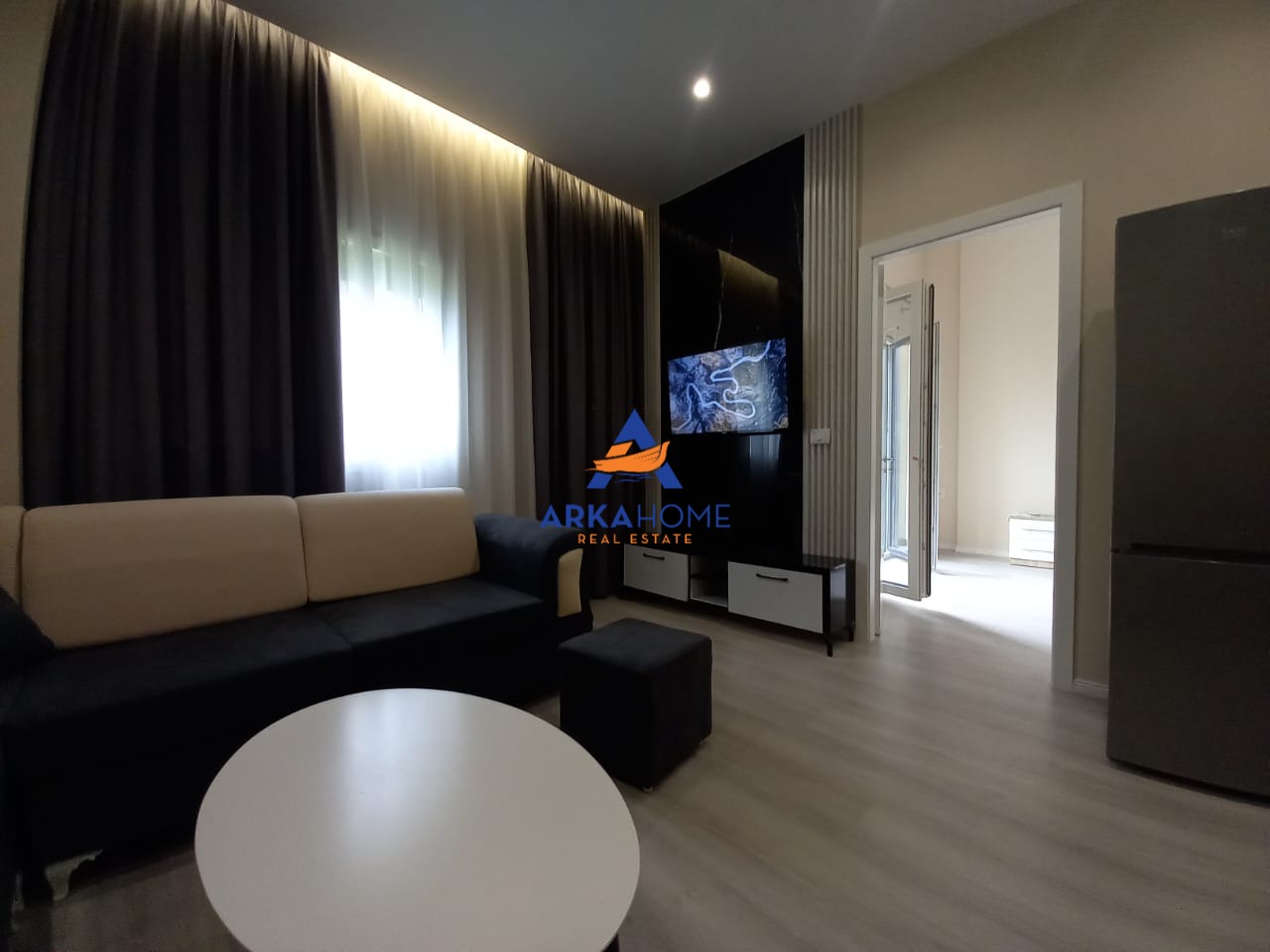 JEPET APARTMENT ME QIRA 1+1+ BALLKON "REZIDENCA KURORA E KOPSHTIT BOTANIK" 600 EURO