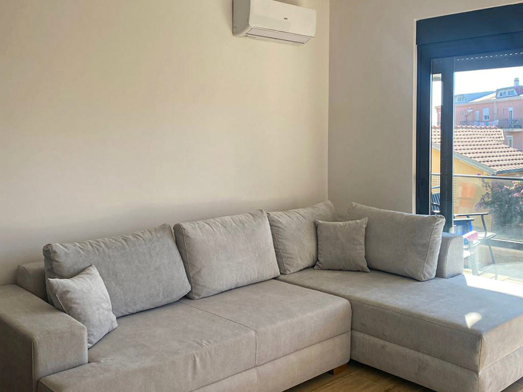 Banesë në shitje 52m² në Pinjesh, Ulqin
