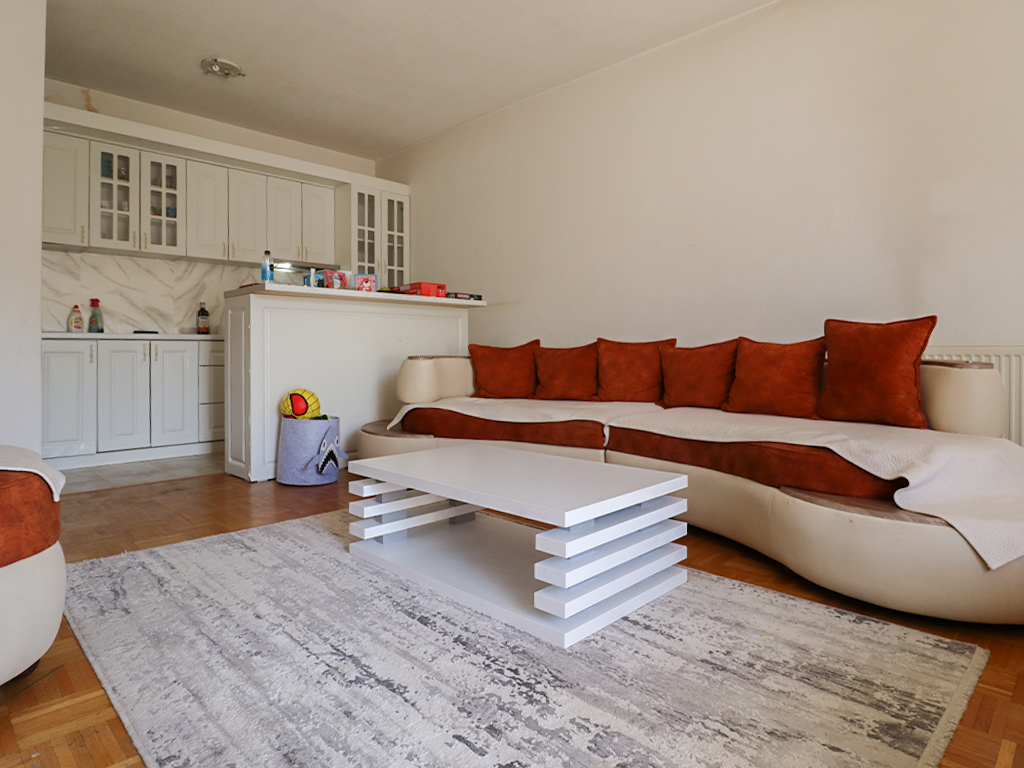 Banesë në shitje 64.7m² te Mati 1
