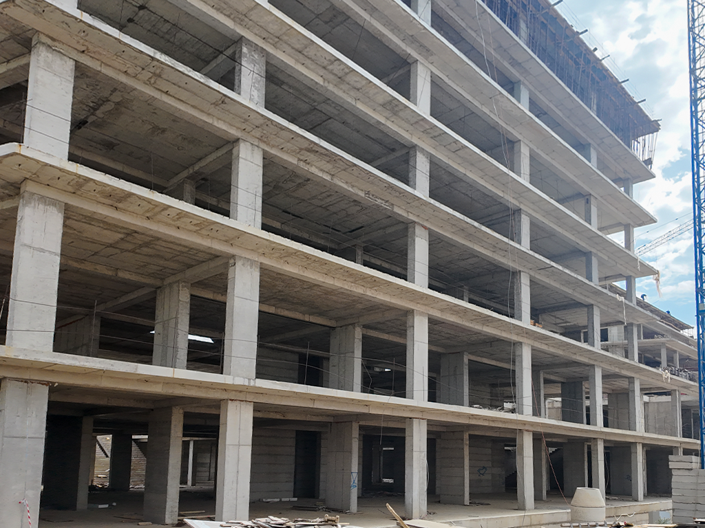 Penthouse në shitje 162m² + 348m² tarracë në Marigona Hill