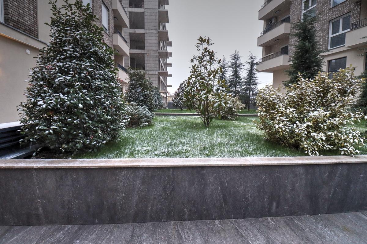 Lokal me qira 136m² në Mati 1
