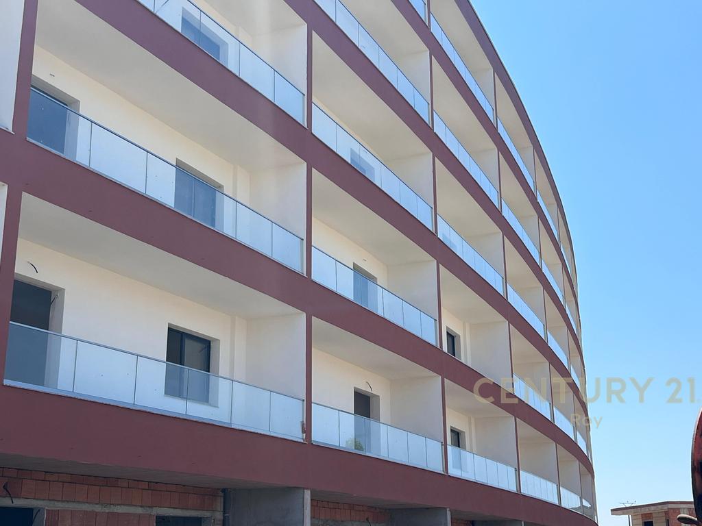 SHITET APARTAMENT 1+1 NE REZIDEDNCEN "EON" 900€ M2.