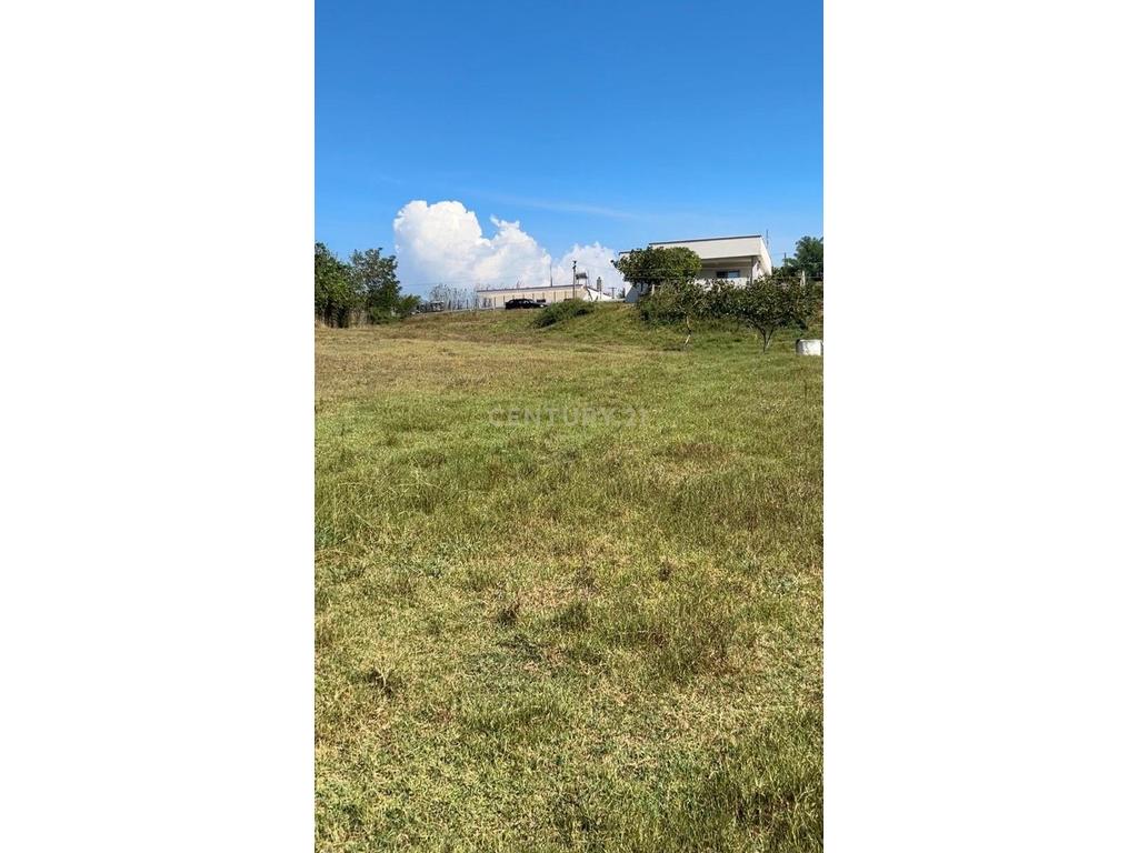 SHITET TOKE 2275 M2 NE TAPIZE, KAMEZ